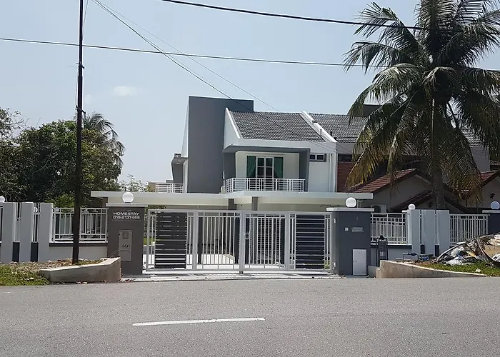 D\'Bangi Homestay